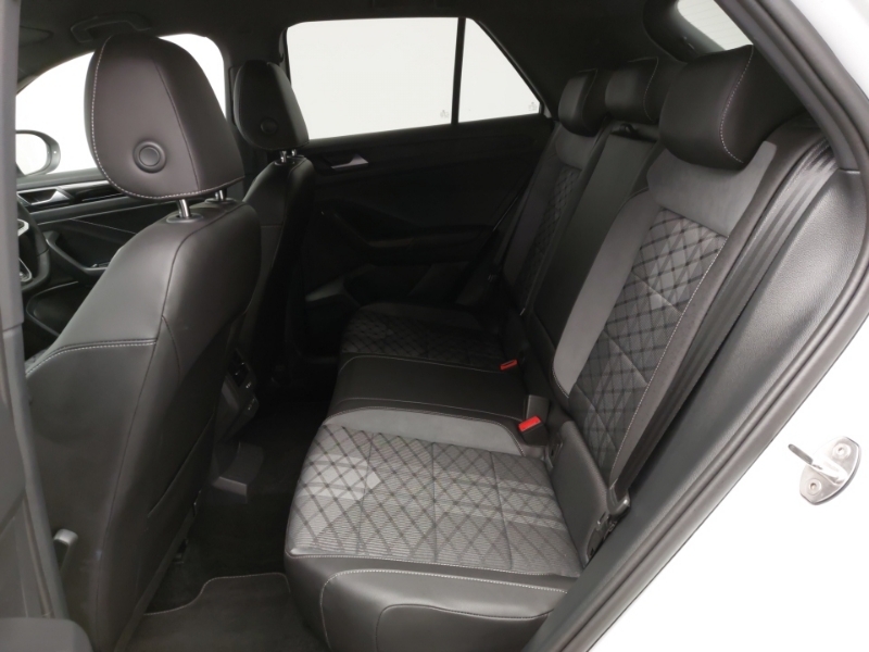 Volkswagen T-Roc 1.5 Tsi R-line Dsg SB74TLZ White #6