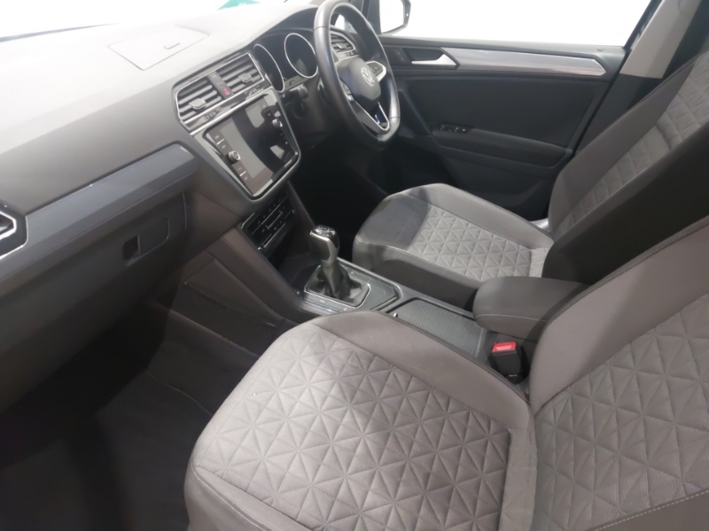 Volkswagen Tiguan 1.5 Tsi 150 Life Dsg LS22GAX Grey #5