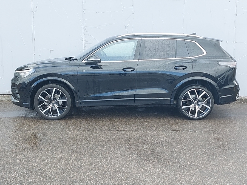 Volkswagen Tiguan 1.5 Etsi 150 R-line Dsg SB25WUK Black #4