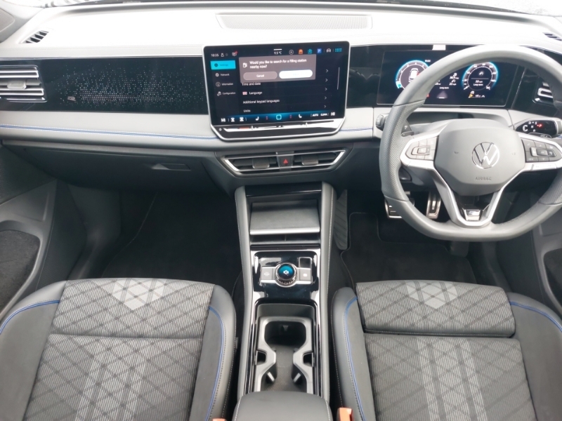 Volkswagen Tiguan 1.5 Etsi 150 R-line Dsg SB25WUK Black #3