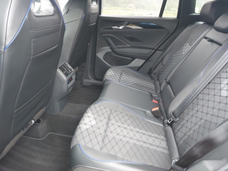 Volkswagen Tiguan 1.5 Tsi Ehybrid R-line Dsg YE25OMU Black #6