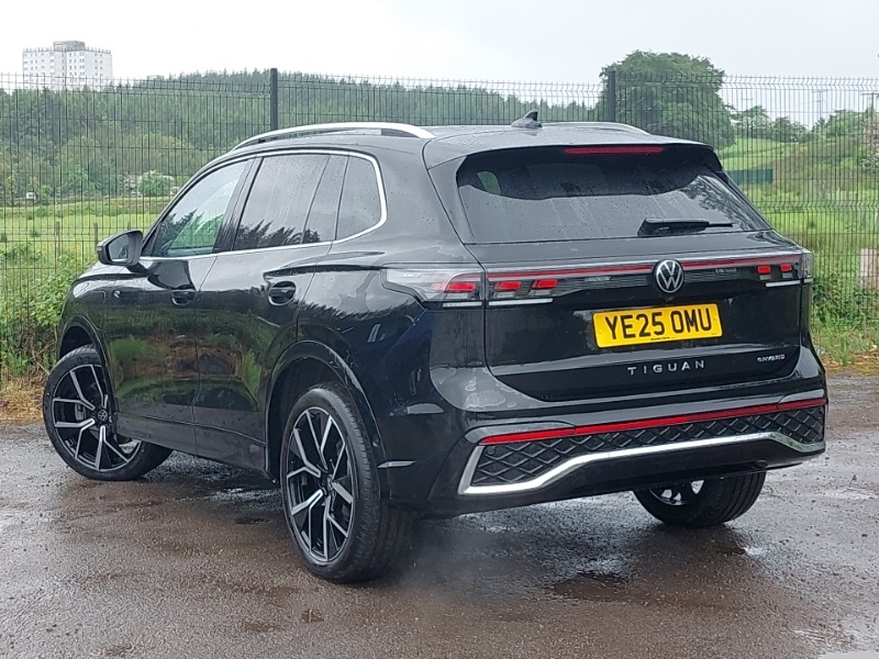 Volkswagen Tiguan 1.5 Tsi Ehybrid R-line Dsg YE25OMU Black #2