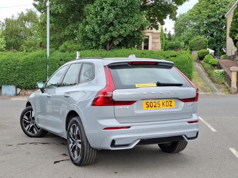 Volvo XC60 2.0 B5p Plus Dark Awd Geartronic SO25KDZ Grey #2