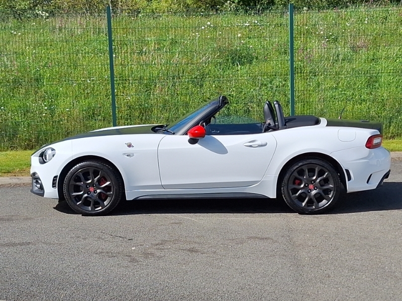 Abarth 124 Spider 1.4 T Multiair White #4