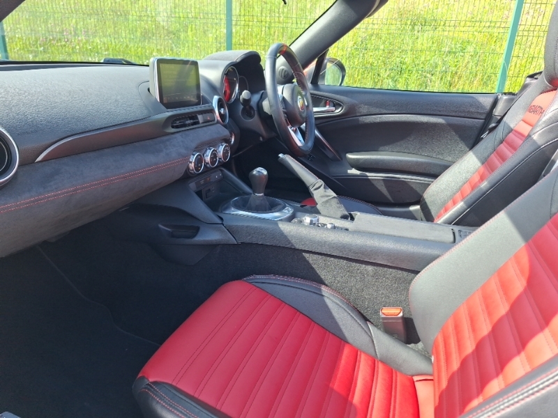 Abarth 124 Spider 1.4 T Multiair White #5