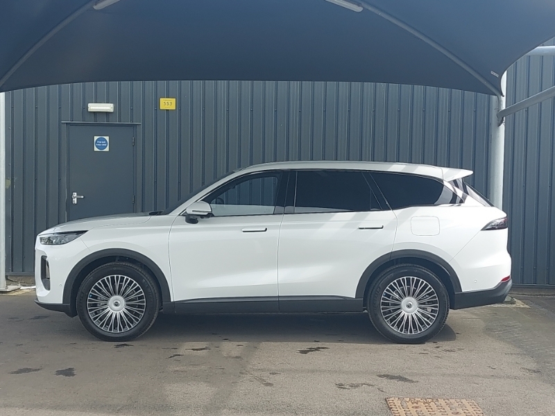 Chery Tiggo 9 1.5T Phev Summit Dht Awd White #4