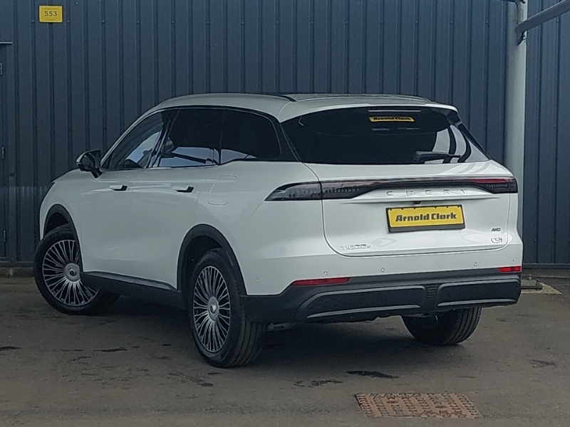 Chery Tiggo 9 1.5T Phev Summit Dht Awd White #2