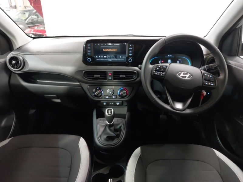Hyundai I10 1.0 63 Advance Nav EO75YXZ Grey #3