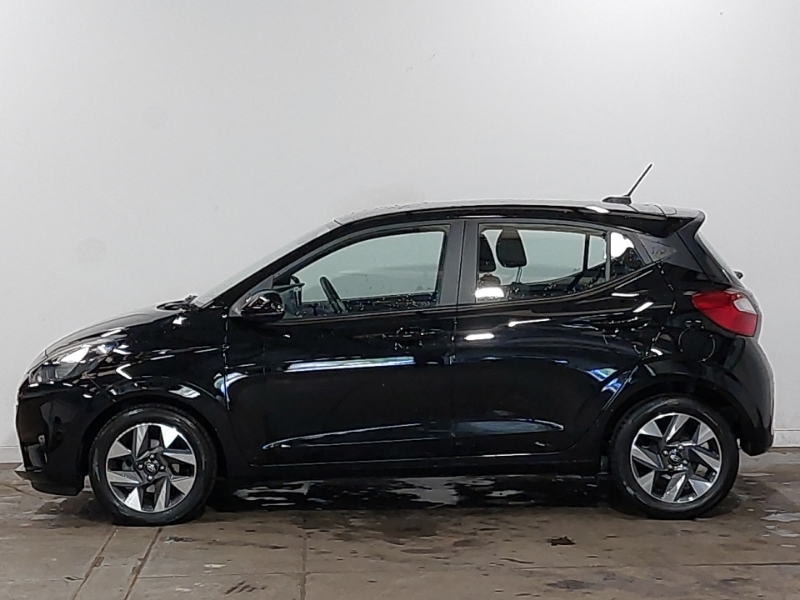 Hyundai I10 1.0 63 Advance Nav EN25MHJ Black #4