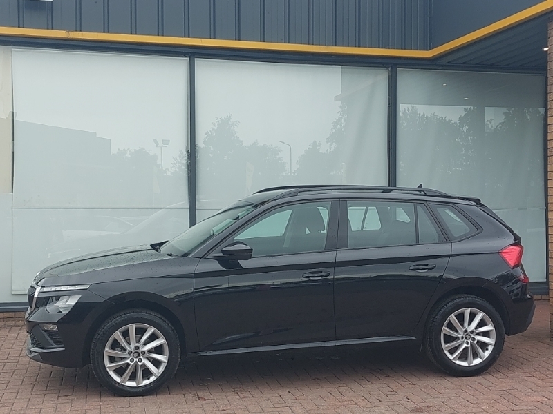 Skoda Kamiq 1.0 Tsi Se Edition SB25HRC Black #4