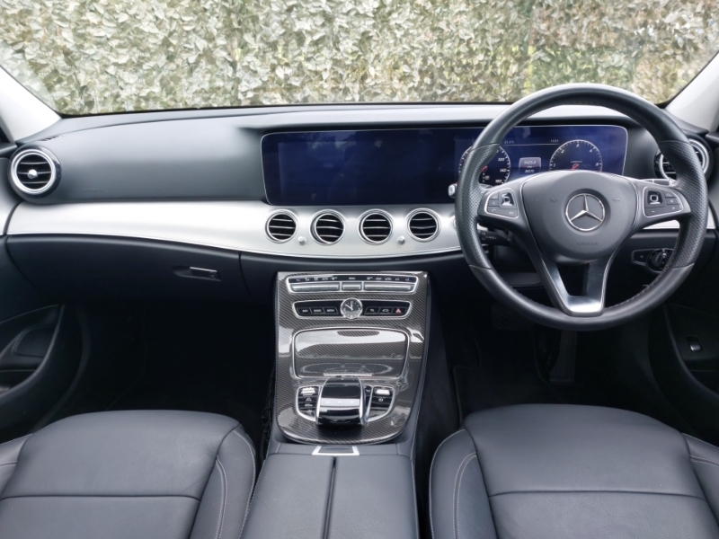 Mercedes-Benz E Class E220d 4Matic Se Premium 9G-tronic SK18UMV Grey #3