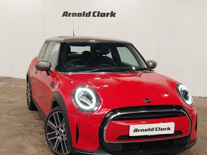 Mini Hatch 1.5 Cooper Exclusive Premium Red