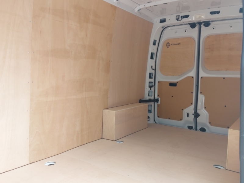 Renault Master Lm35 Blue Dci 150 Advance Medium Roof Van White #6