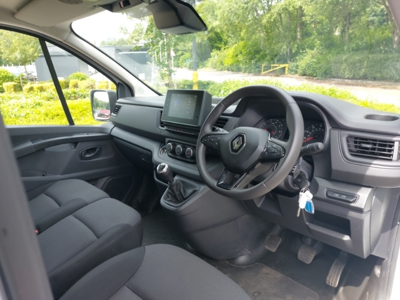 Renault Trafic Sl30 Blue Dci 130 Advance Van SH24LFY White #3