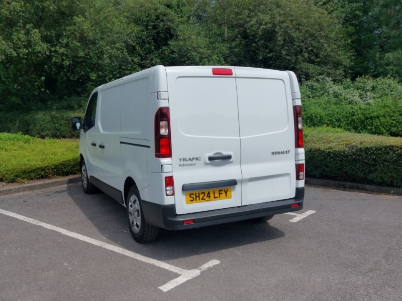 Renault Trafic Sl30 Blue Dci 130 Advance Van SH24LFY White #2