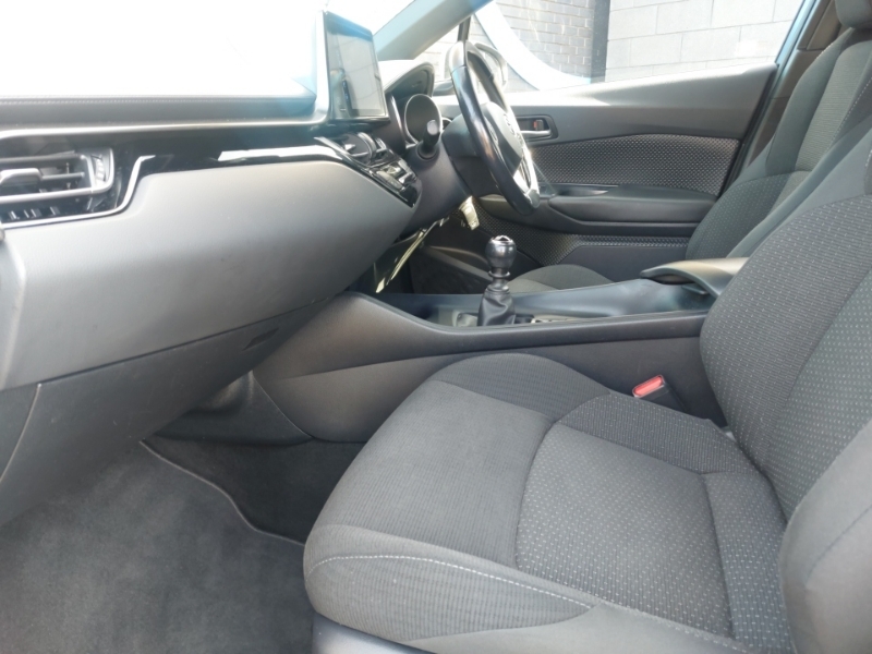 Toyota C-Hr 1.2T Icon FN69UVS Silver #5