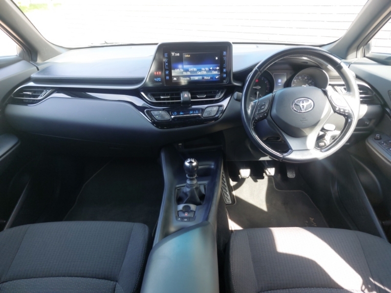 Toyota C-Hr 1.2T Icon FN69UVS Silver #3