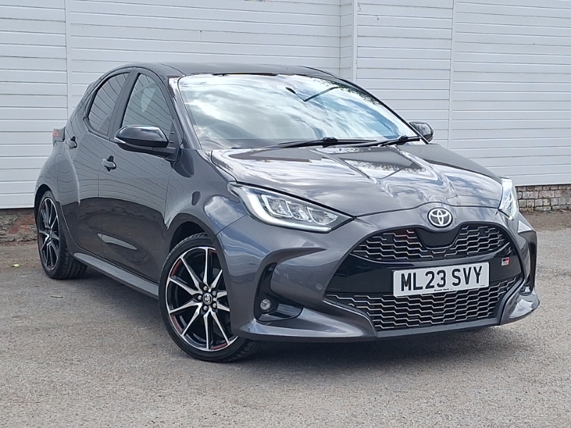 Toyota Yaris 1.5 Hybrid Gr Sport Cvt Grey