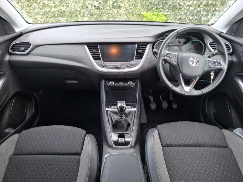 Vauxhall Grandland X 1.5 Turbo D Business Edition Nav SH70NTM Black #3