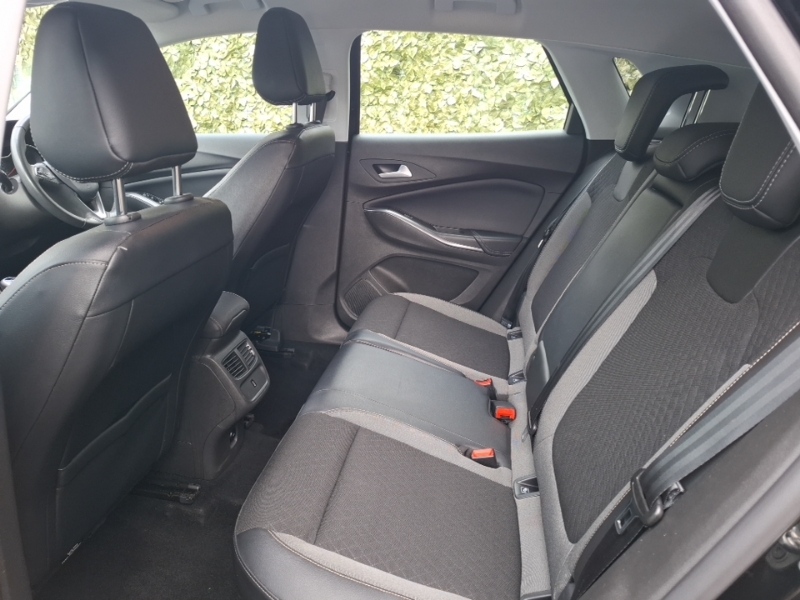 Vauxhall Grandland X 1.5 Turbo D Business Edition Nav SH70NTM Black #6