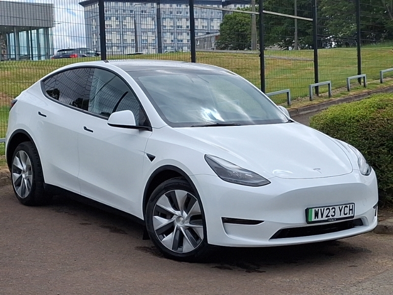 Tesla Model Y Long Range Awd White