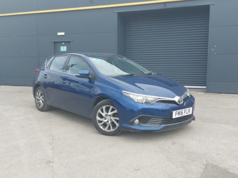 Toyota Auris 1.2T Icon Blue