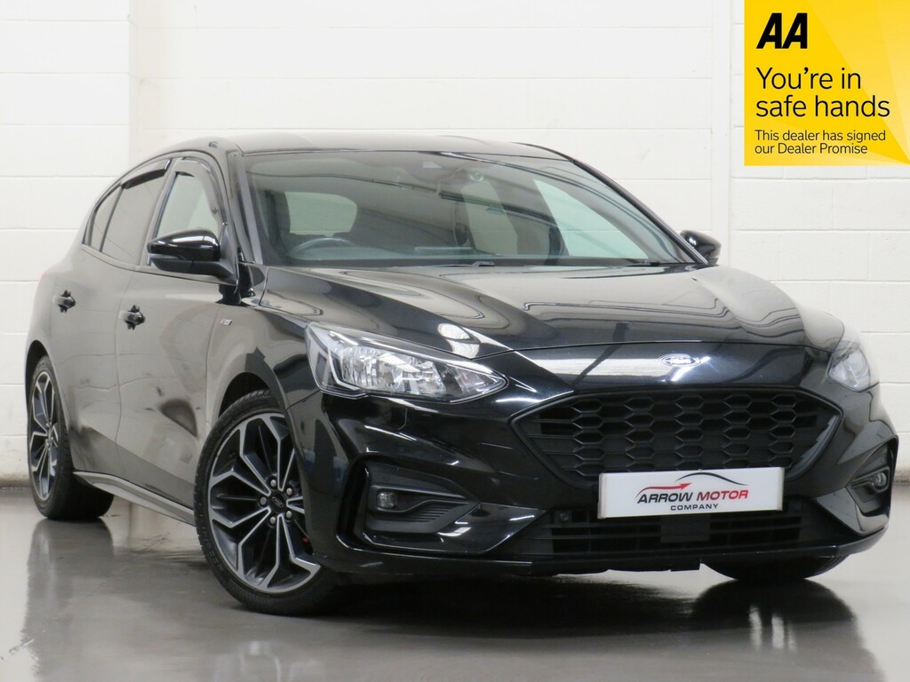 Ford Focus Hatchback 1.5 Ecoblue St-line X Euro 6 Ss Black