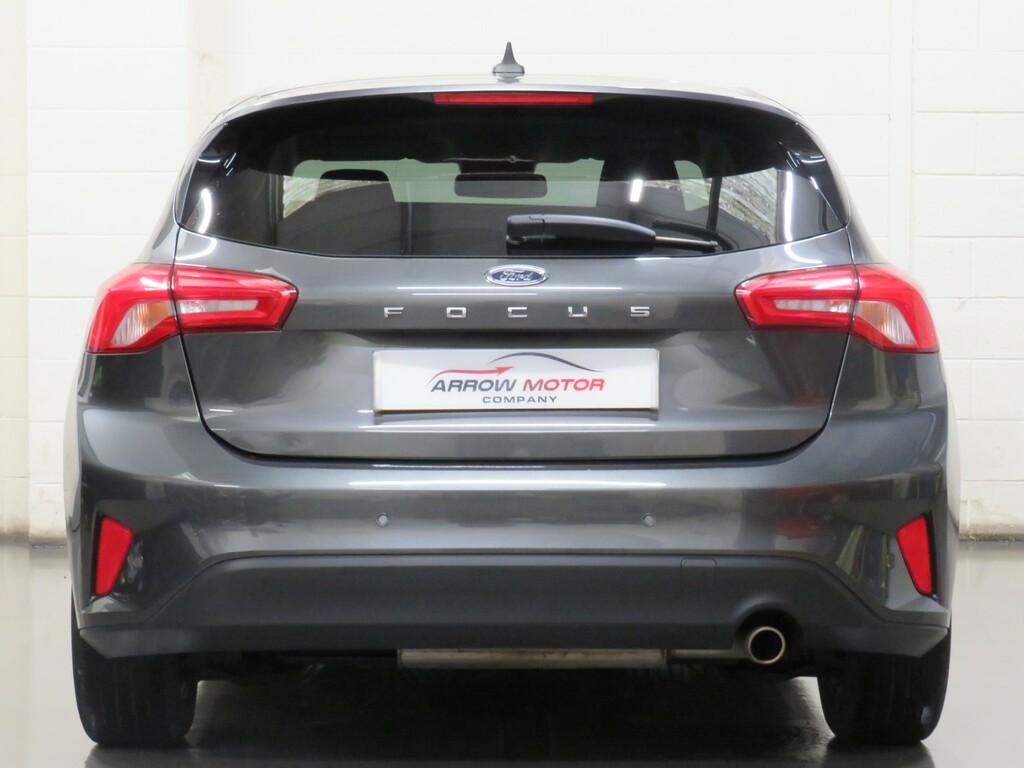 Ford Focus Hatchback 1.5 Ecoblue Titanium Euro 6 Ss 2 EA70BFL Grey #4