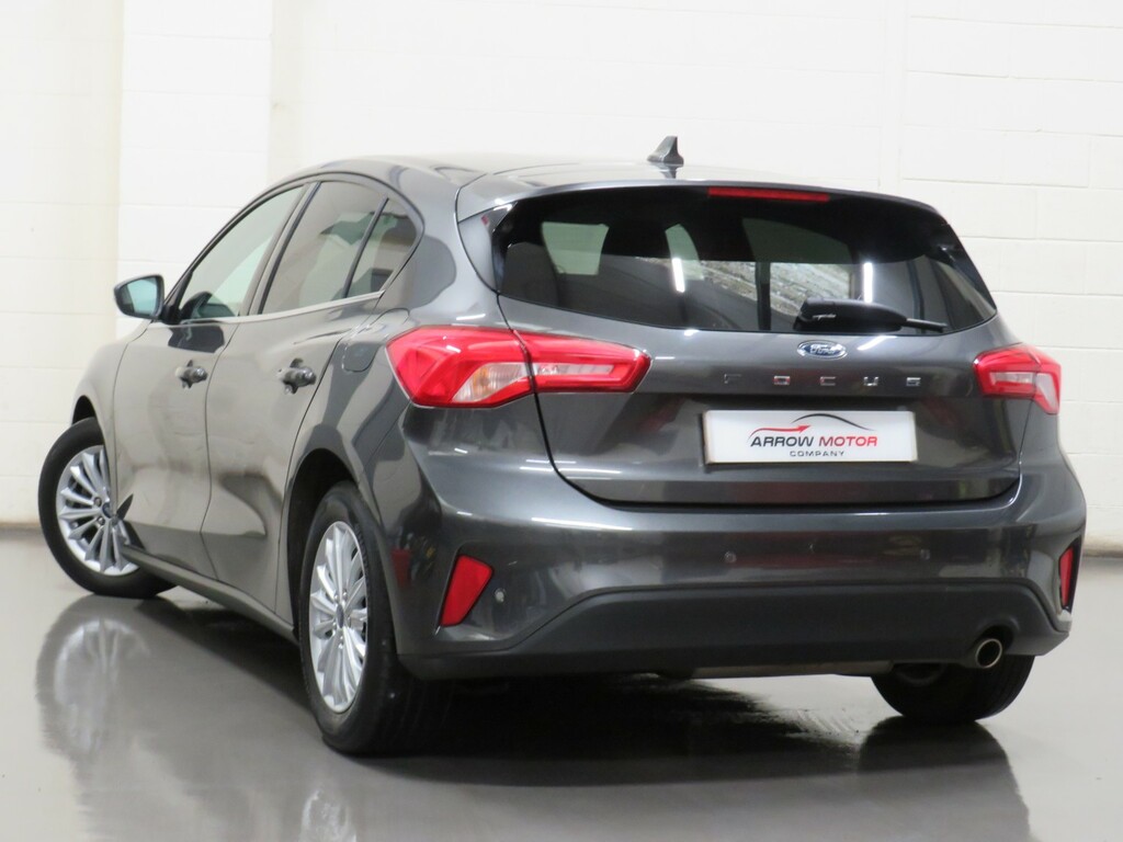 Ford Focus Hatchback 1.5 Ecoblue Titanium Euro 6 Ss 2 EA70BFL Grey #6