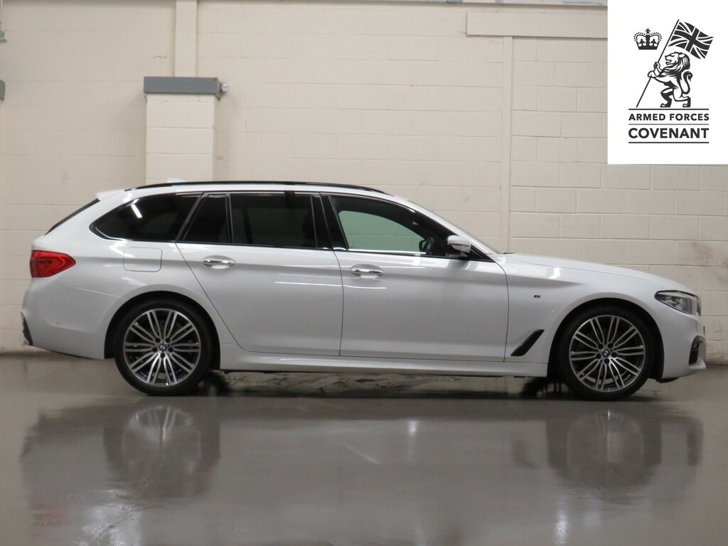 BMW 5 Series Estate 2.0 520D M Sport Touring Euro 6 Ss YB17LBN White #2