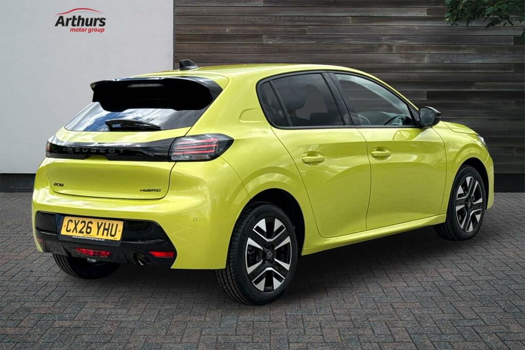 Peugeot 208 Allure Yellow #3