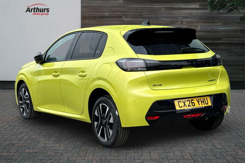Peugeot 208 Allure Yellow #5