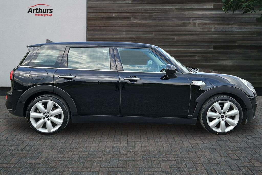 Mini Clubman Cooper S Exclusive AR19EFZ Black #2