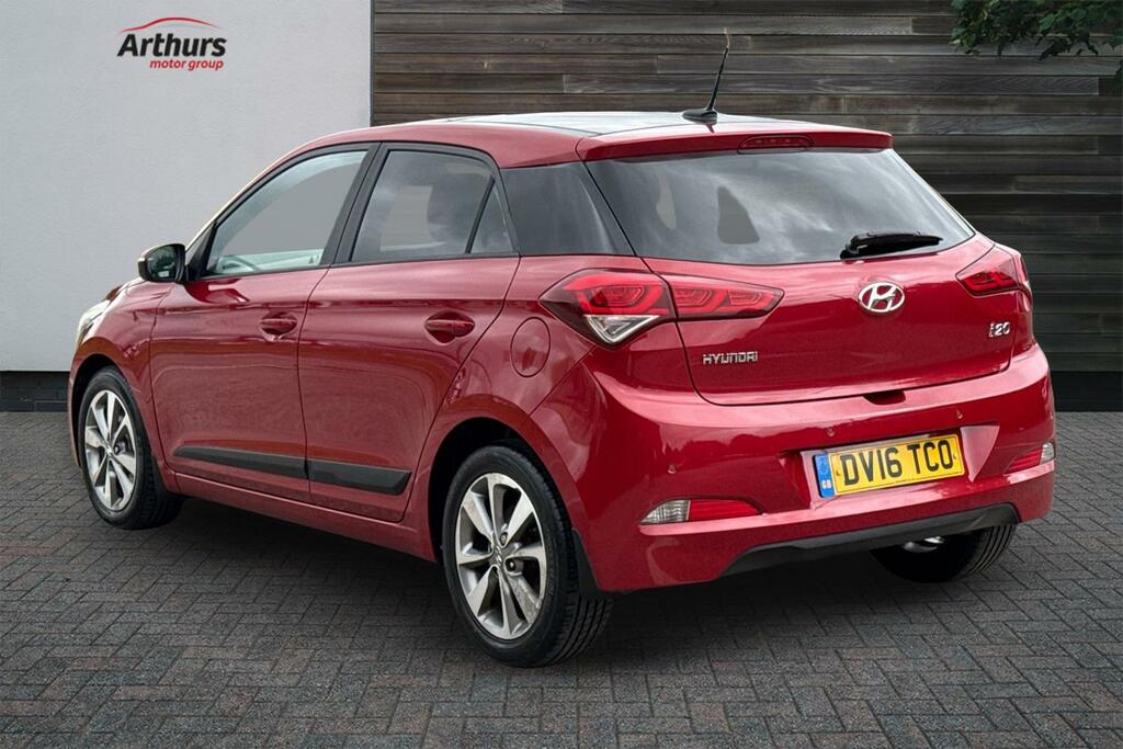 Hyundai I20 Crdi Premium Se DV16TCO Red #5
