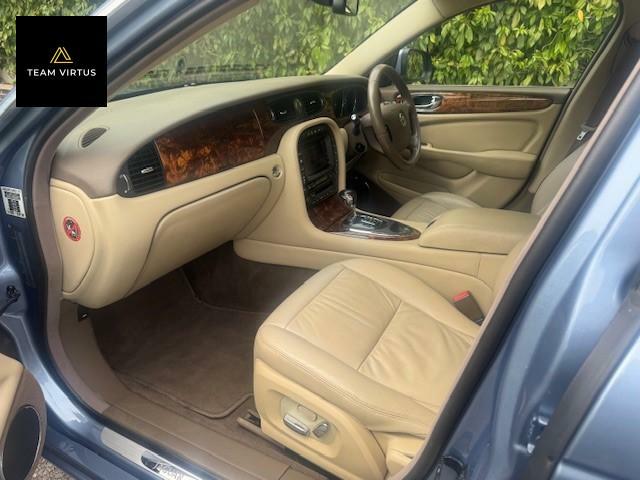 Jaguar XJ 2.7 Td Executive Saloon 214 Blue #5