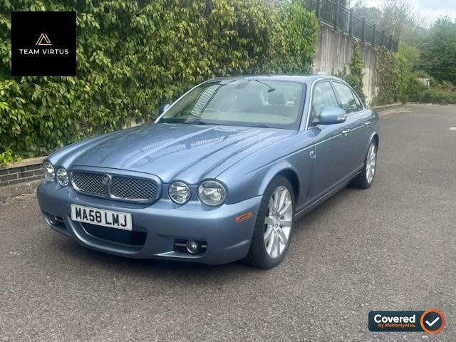 Jaguar XJ 2.7 Td Executive Saloon 214 Blue