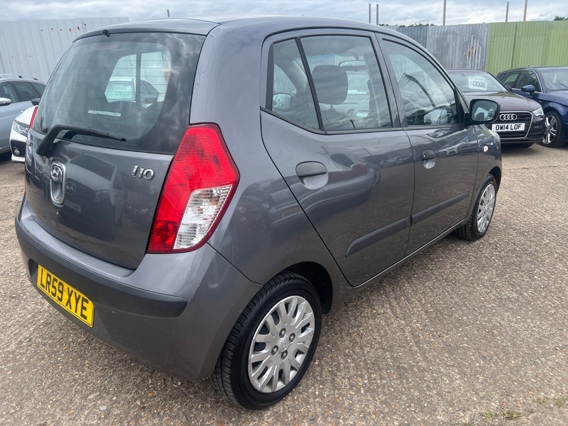 Hyundai I10 Classic Grey #4
