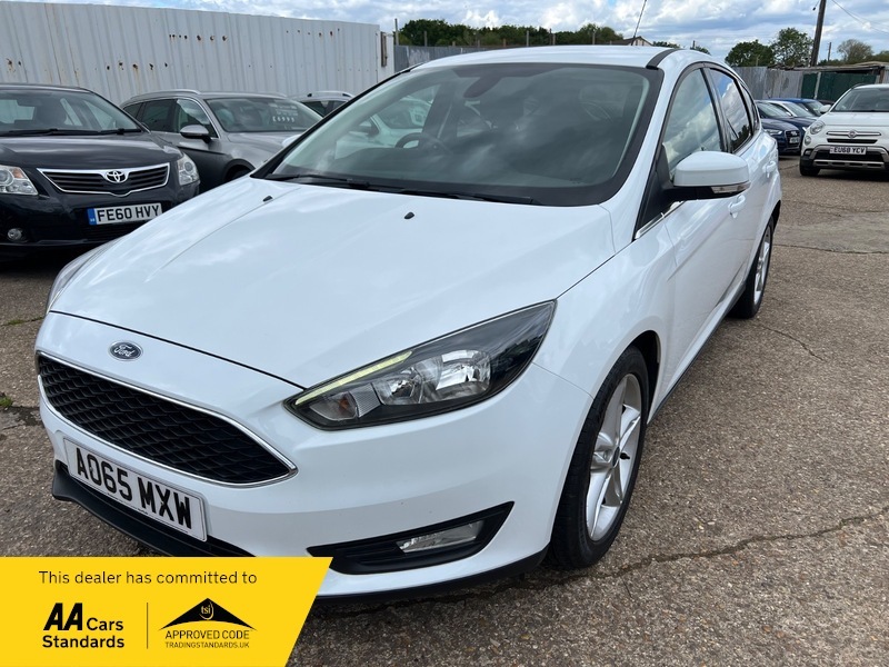 Ford Focus Zetec White #3