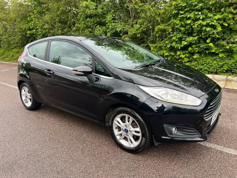 Ford Fiesta Zetec Black #6