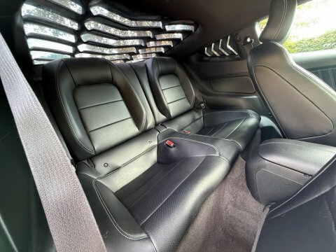 Ford Mustang 2.3T Ecoboost Fastback Black #4