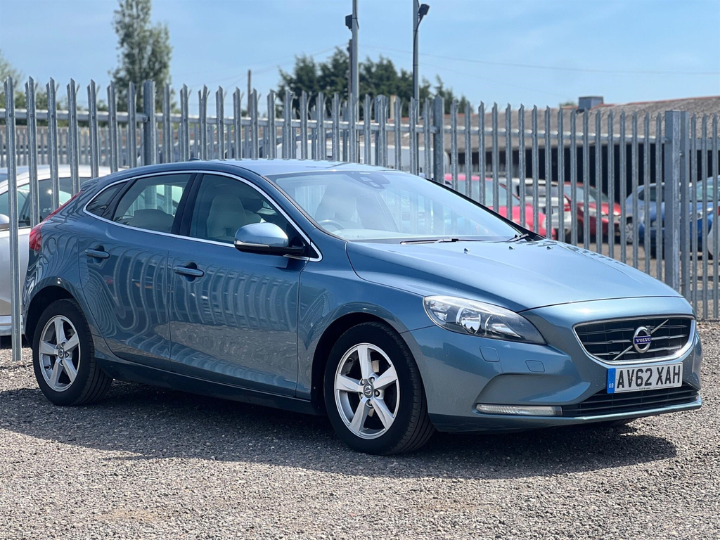 Volvo V40 1.6 D2 Se Euro 5 Ss AV62XAH #4