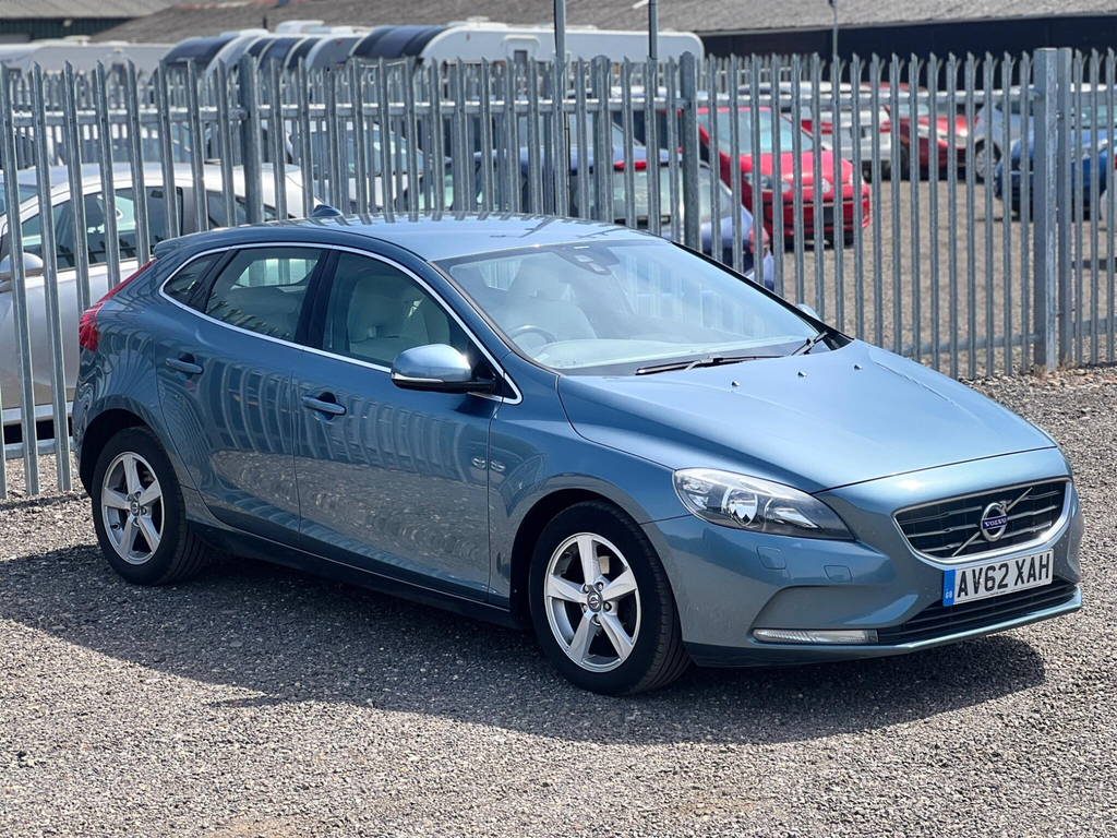 Volvo V40 1.6 D2 Se Euro 5 Ss AV62XAH #5