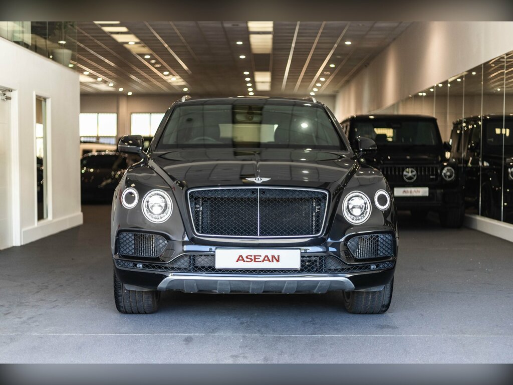Bentley Bentayga 4.0D V8 Suv 4Wd Euro 6 Ss 435 LT67OSK Black #3