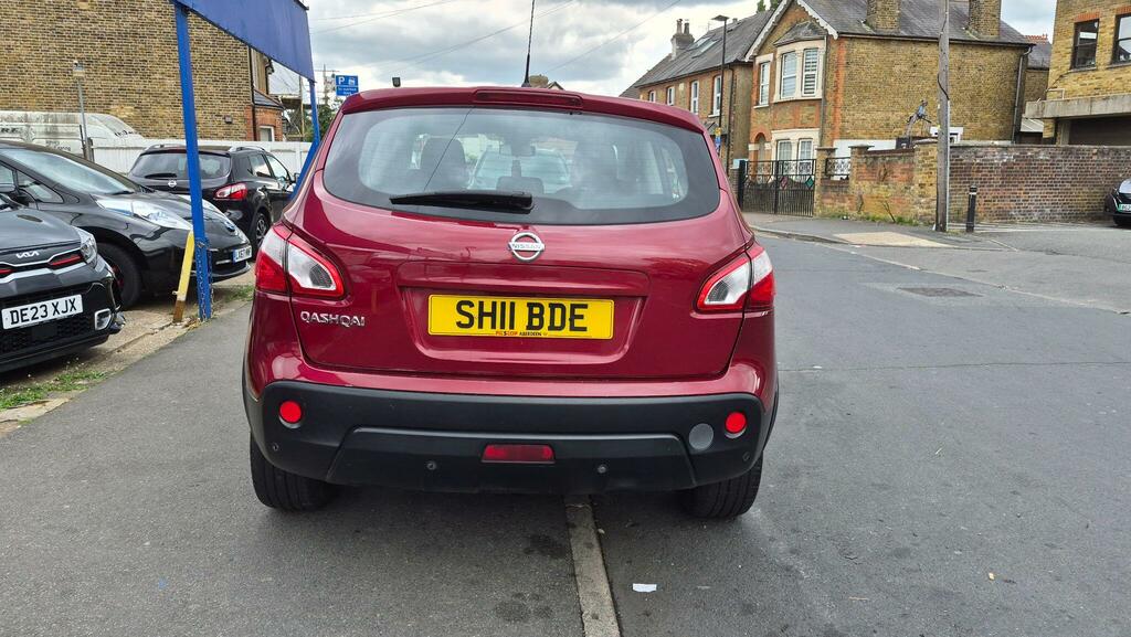 Nissan Qashqai Suv SH11BDE Red #6