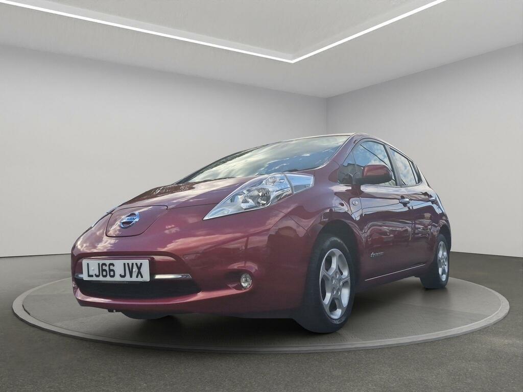 Nissan Leaf Hatchback LJ66JVX Red #3
