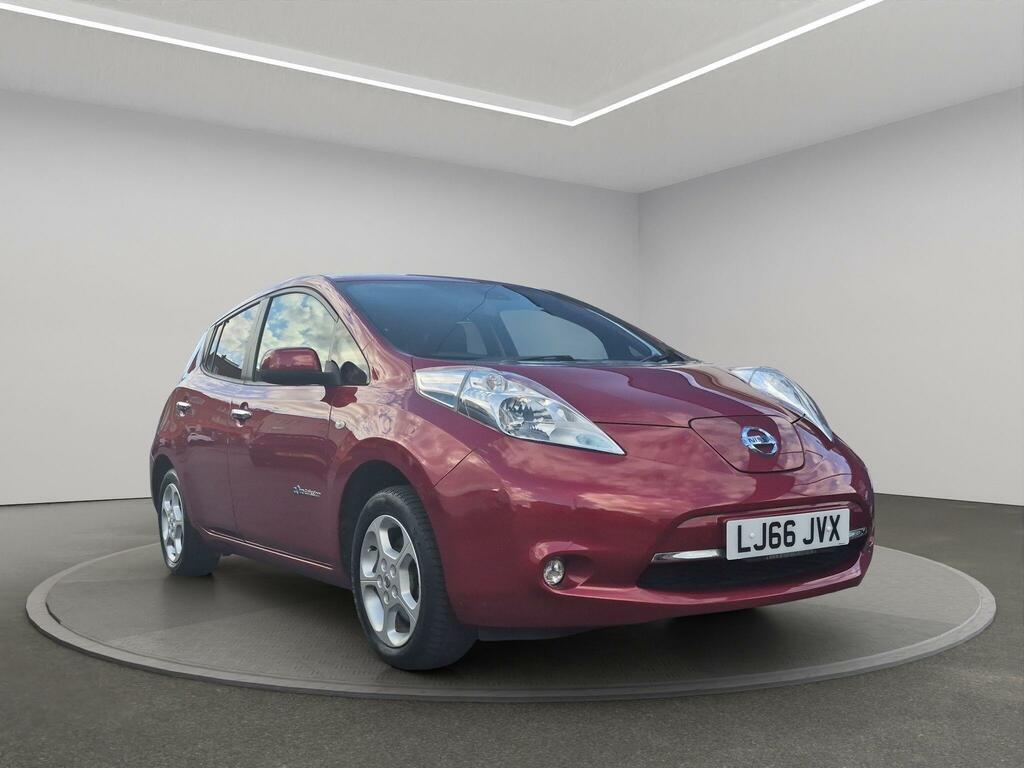 Nissan Leaf Hatchback LJ66JVX Red #6