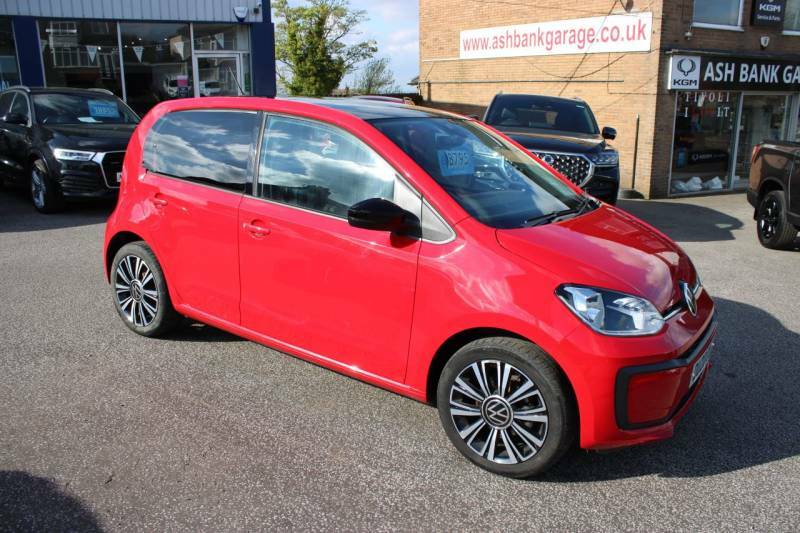 Volkswagen Up 1.0 Black Edition Hatchback Euro DU20CLJ Red #4