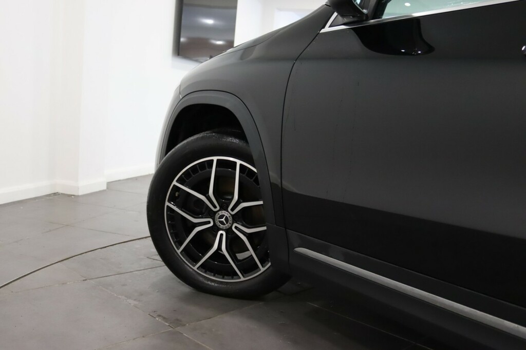 Mercedes-Benz EQA Eqa 250 70.5Kwh Amg Line WV23UZS Black #4