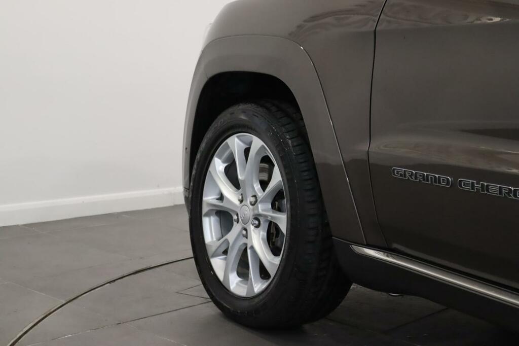 Jeep Grand Cherokee V8 Trackhawk Red #72