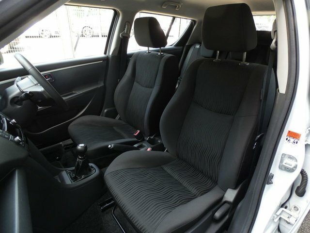 Suzuki Swift 2013 1.2 Sz2 94 Ps White